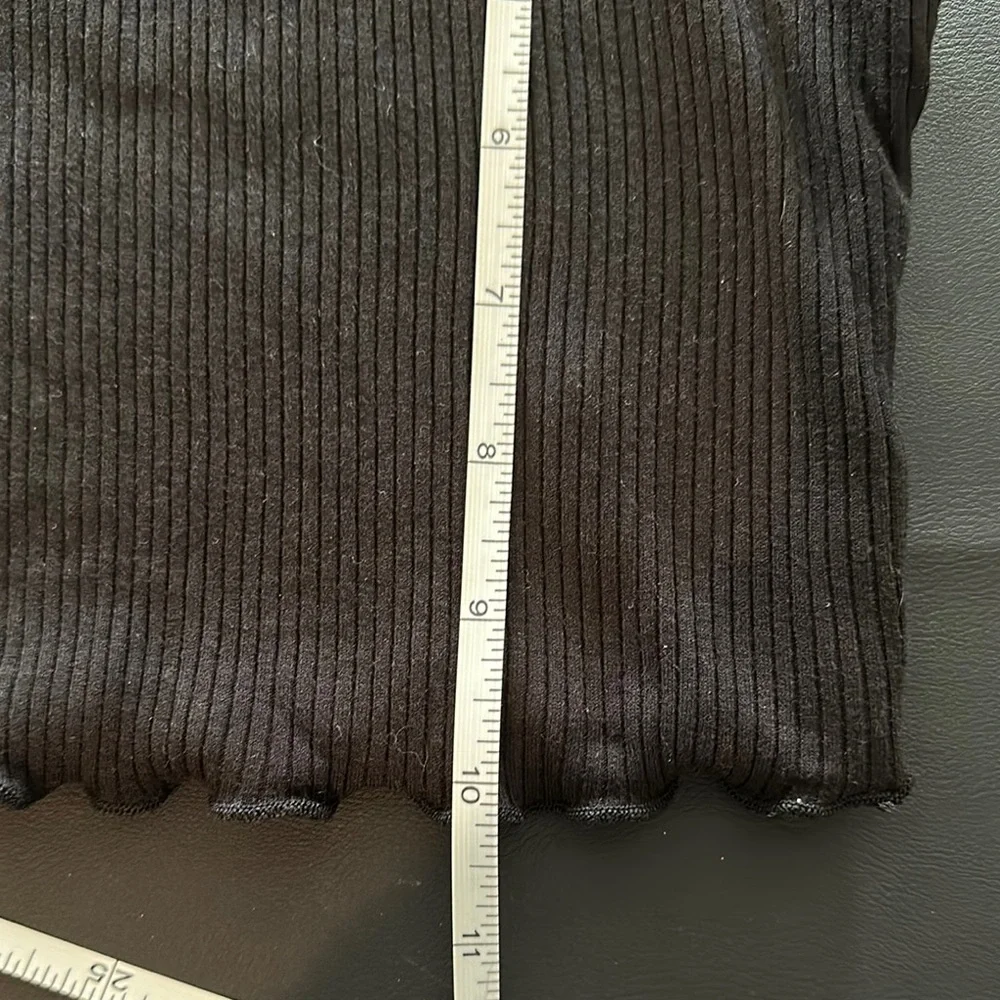 Wonder Nation Black Ribbed Cropped Tank Top - Picture 5 of 5